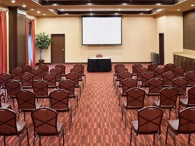 *** Отель Four Points By Sheraton Edmonton Gateway Канада